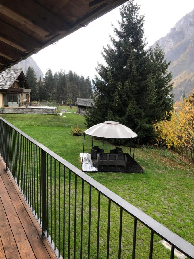 Appartamenti Vista Monte Bianco Courmayeur-Entreves エクステリア 写真
